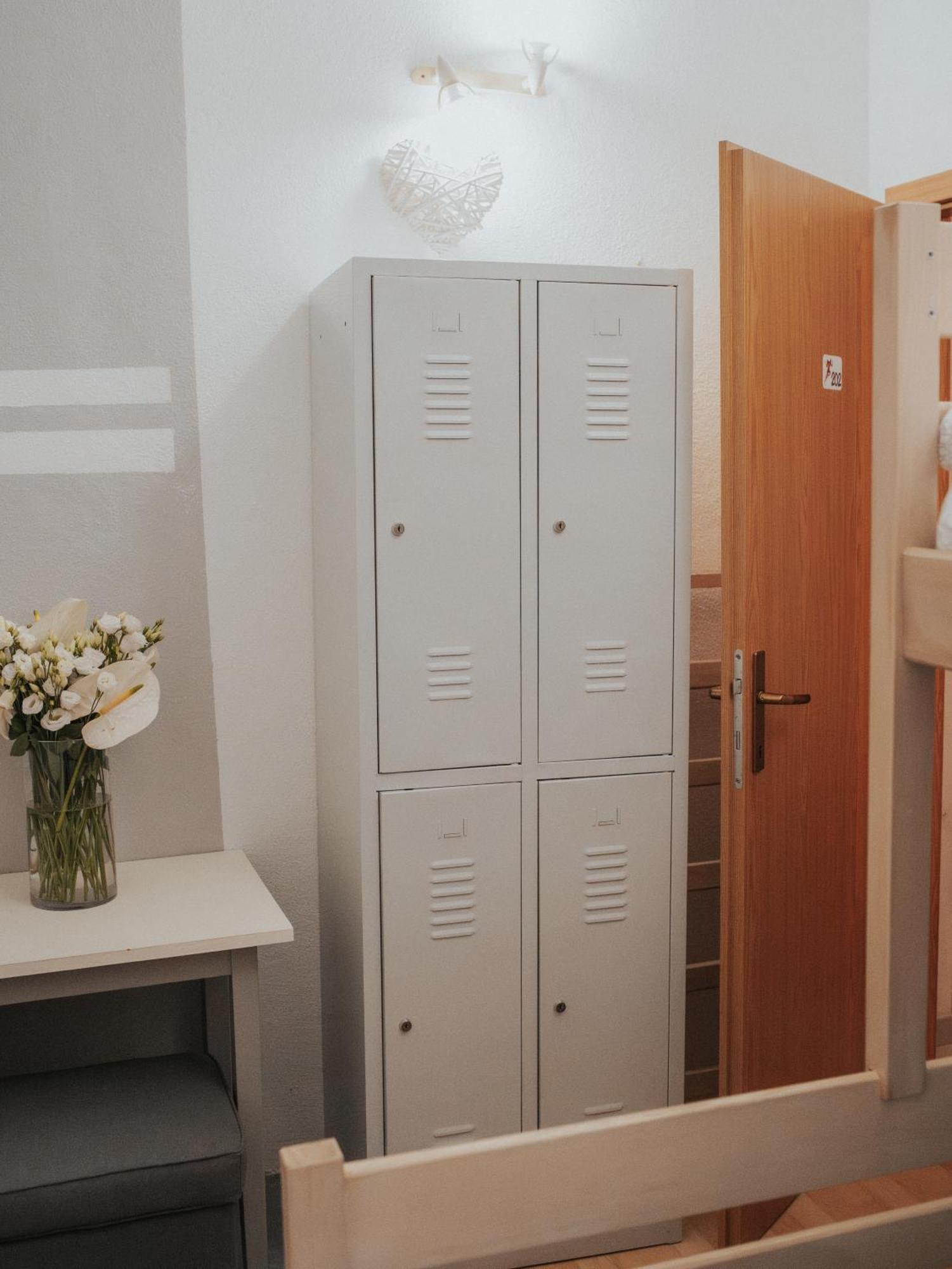 Hostel Scardona Skradin Εξωτερικό φωτογραφία
